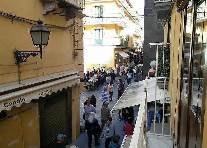 Sunshine House Feriehus *